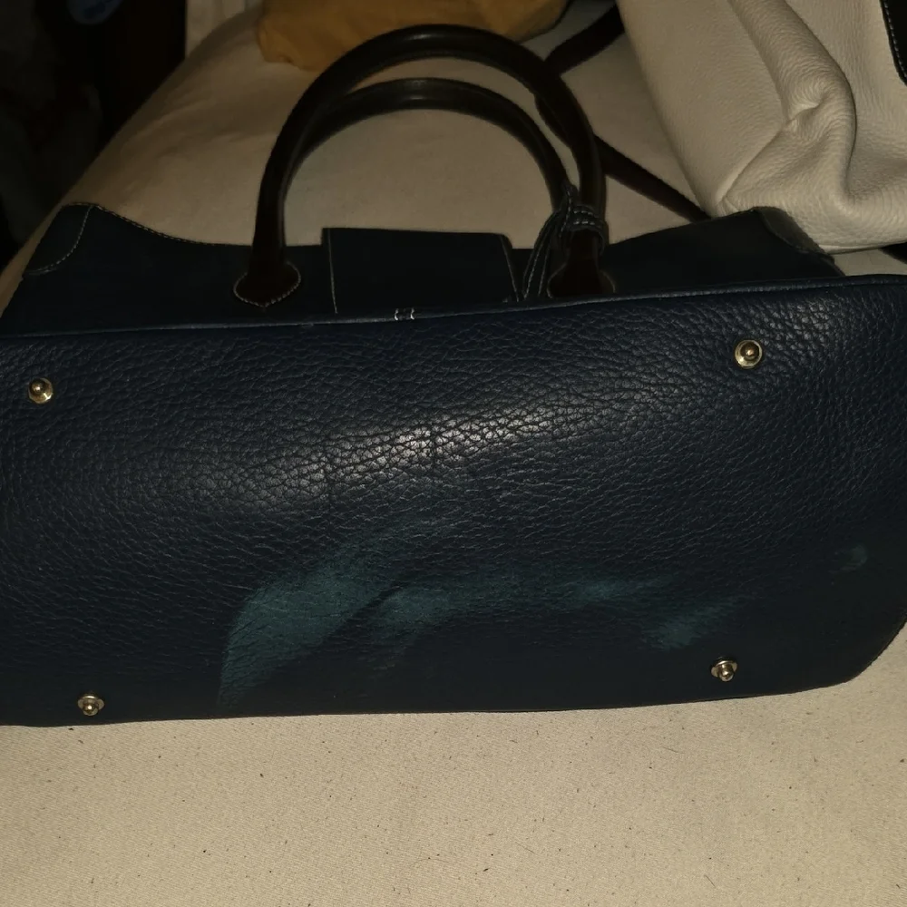 Elegant Dooney & Bourke Navy Blue Leather Tote Bag - Picture 5 of 7